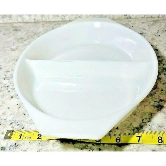 Vintage Pyrex Oval Divided Serving Dish NO Lid Town Country Orange Brown 1.5 Qt - Picture 7 of 7